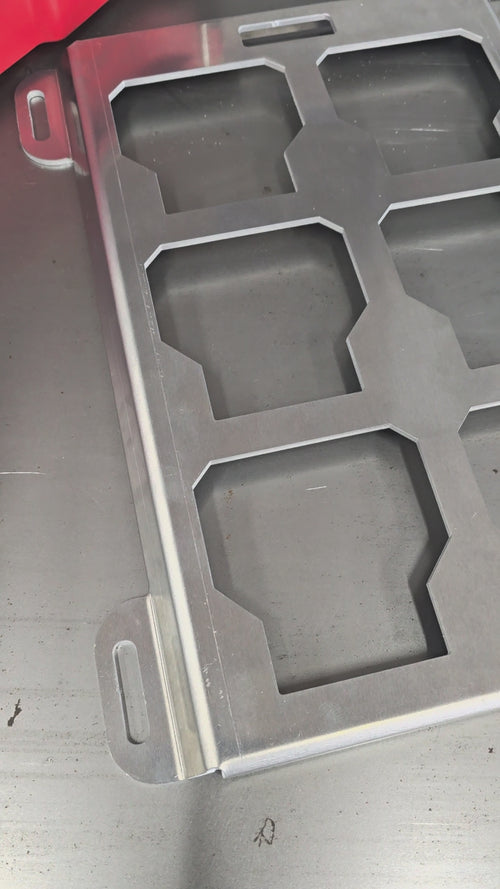 MIlwaukee Packout Aluminum Side Mount for optimized storage space